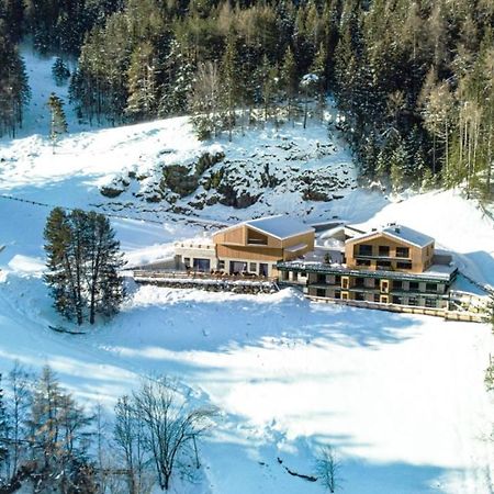 Archehof Hochzirm Lodge Anton Кампо-Турес Экстерьер фото